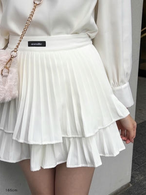 プリーツフリルスカパン