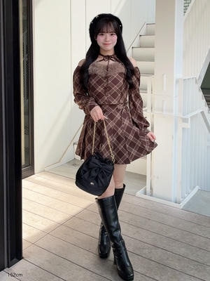 サイドリボンプリーツスカート