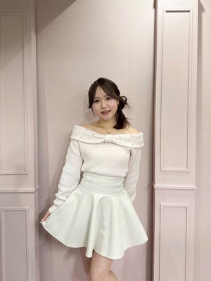 リボンパールオフショルニット