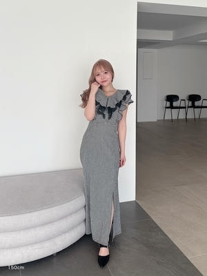 ラッフルレースカットワンピース