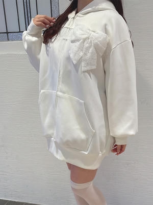 レースリボンビッグパーカー