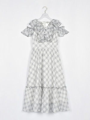 肩開きフリルロングワンピース